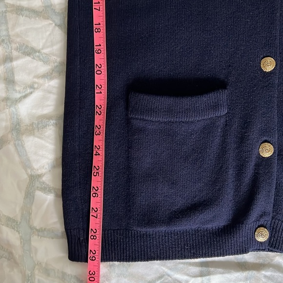 Women’s Vintage White of Norwich 100% Lambswool Navy Blue Cardigan Sweater S/M - Picture 5 of 6